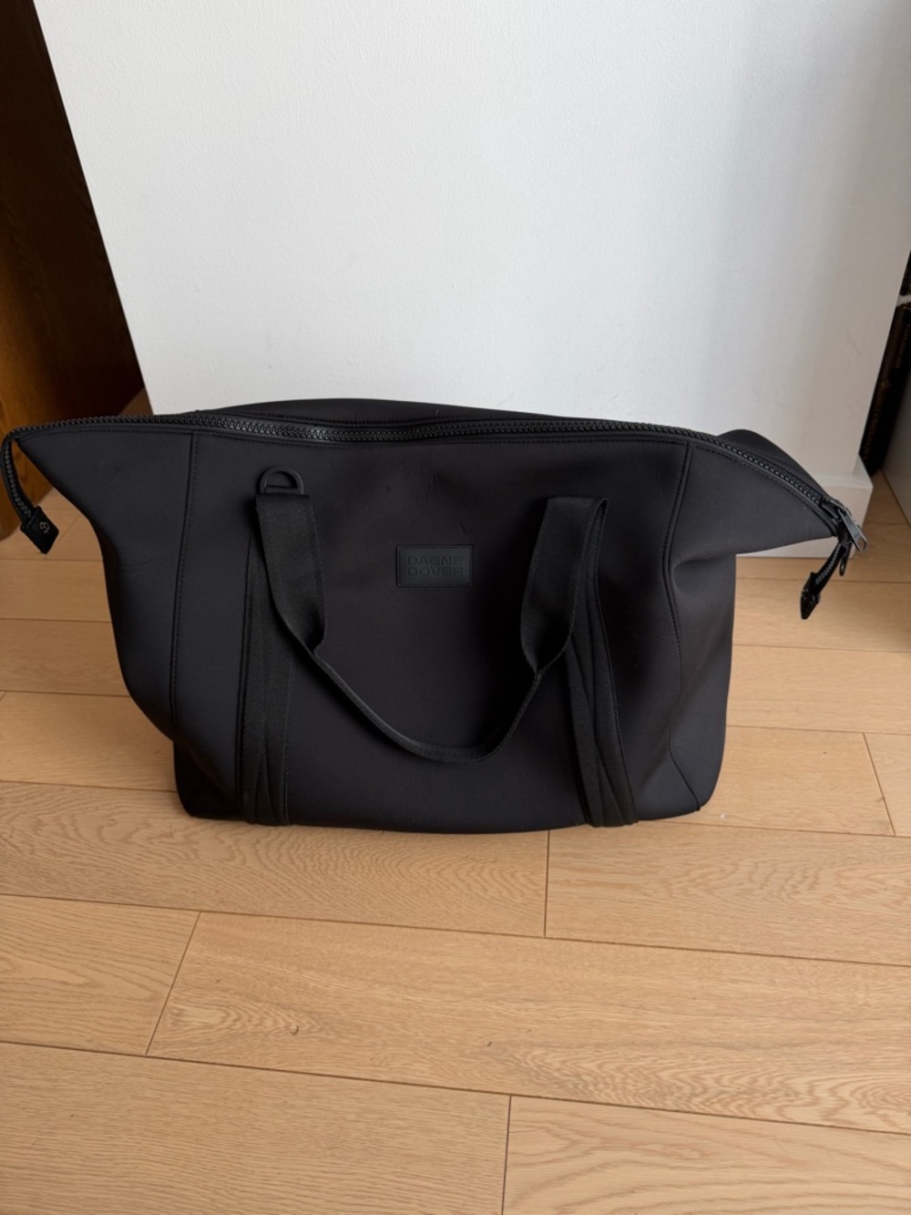 Dagne Dover Landon Neoprene Carryall Bag XL